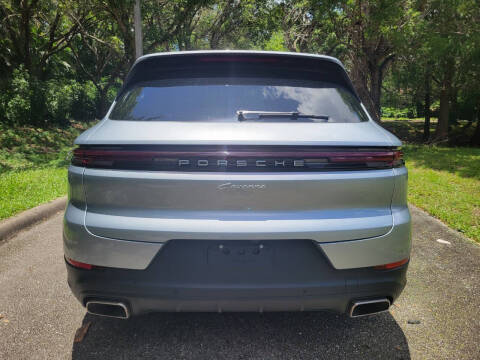 2024 Porsche Cayenne