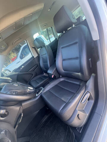 2012 Volkswagen Tiguan S