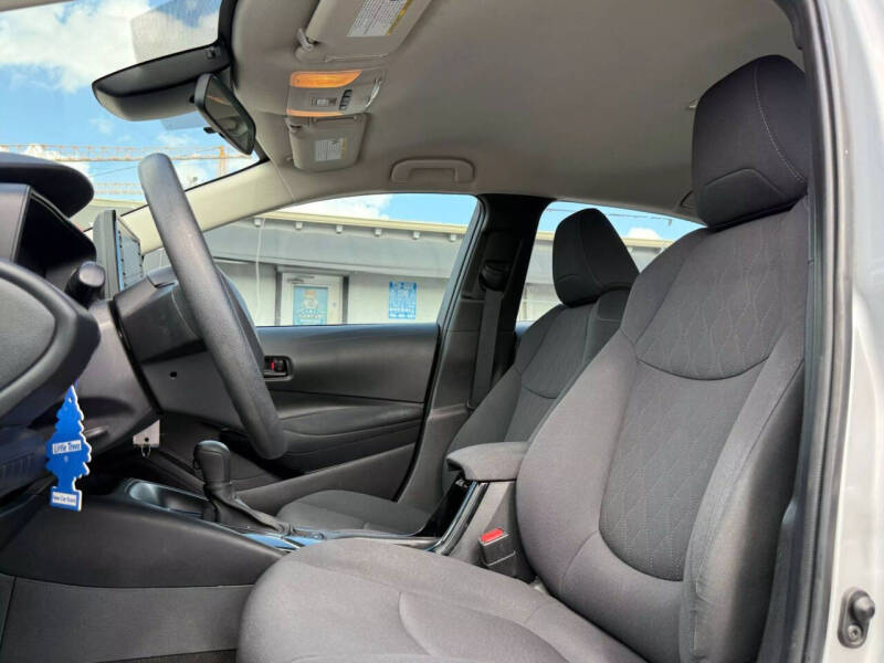 2022 Toyota Corolla LE