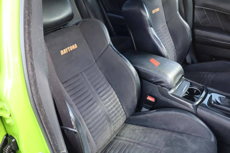 2017 Dodge Charger Daytona 392