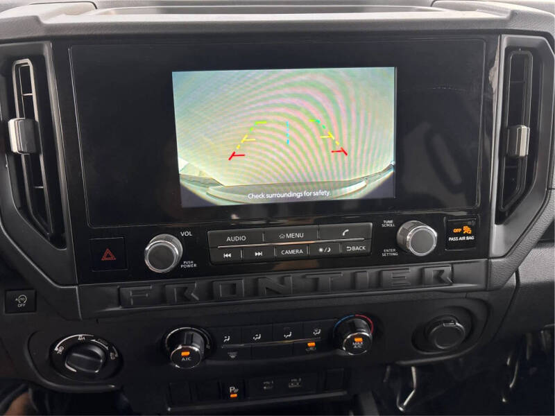 2025 Nissan Frontier