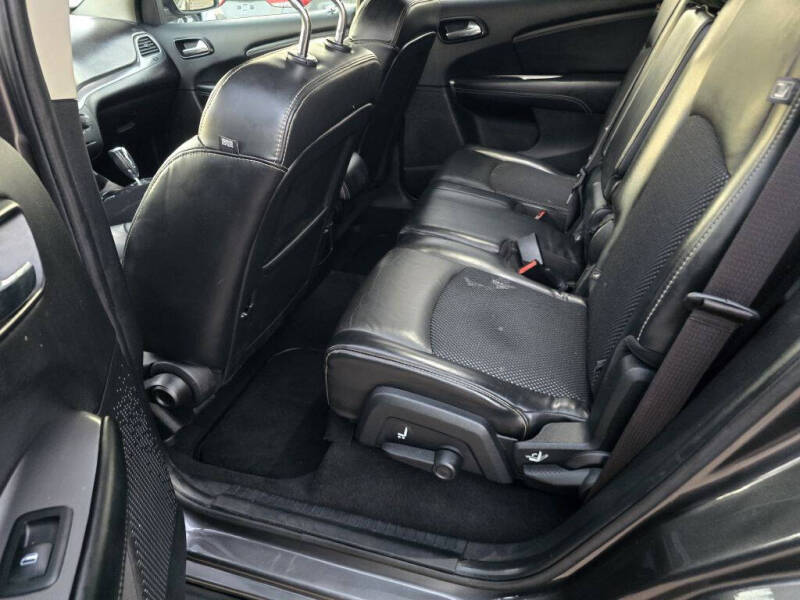 2016 Dodge Journey Crossroad