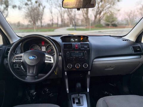 2014 Subaru Forester 2.5i Premium