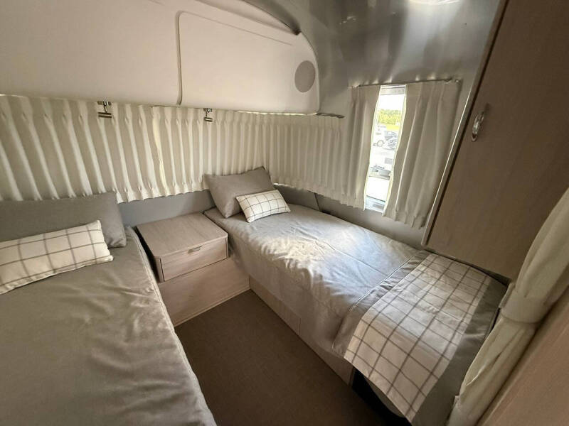 2024 Airstream Globetrotter