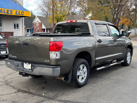 2012 Toyota Tundra Grade