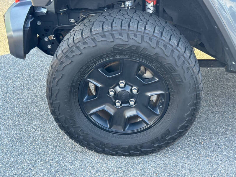 2021 Jeep Gladiator Mojave