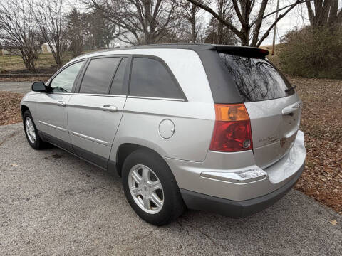 2005 Chrysler Pacifica Touring