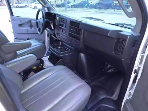 2019 Chevrolet Express 2500