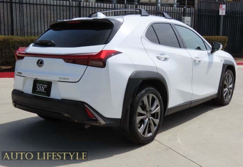 2019 Lexus UX 200