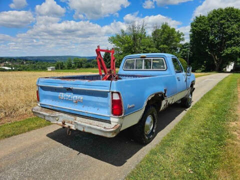 1973 Dodge D100 Pickup