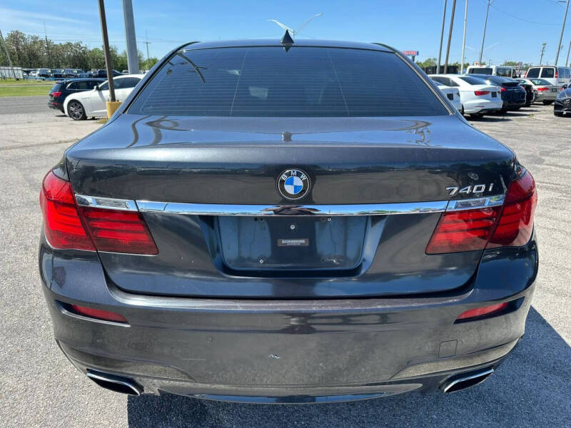 2013 BMW 7 Series 740i