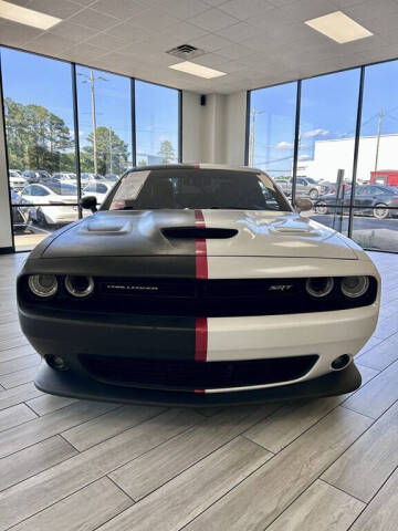 2016 Dodge Challenger SRT 392