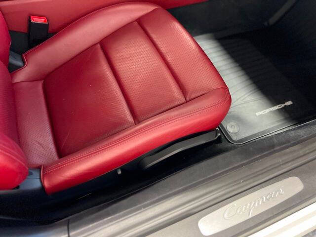 2019 Porsche 718 Cayman