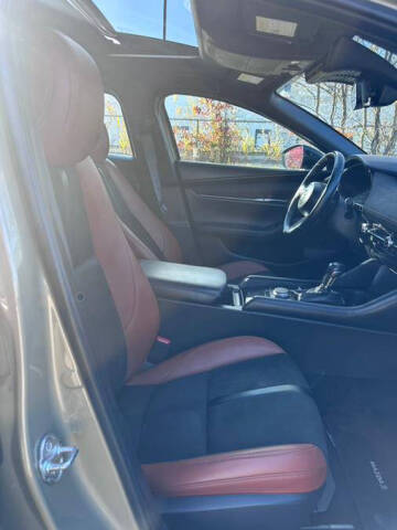 2024 Mazda Mazda3 Hatchback 2.5 Carbon Turbo