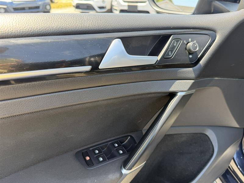 2017 Volkswagen Golf GTI S