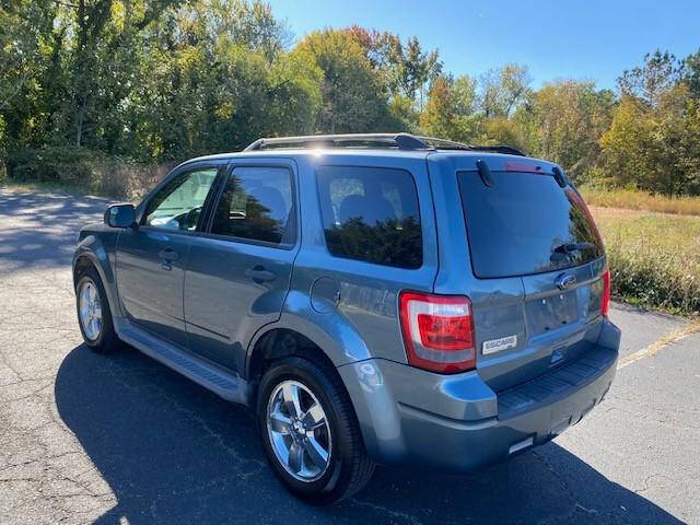 2011 Ford Escape XLT