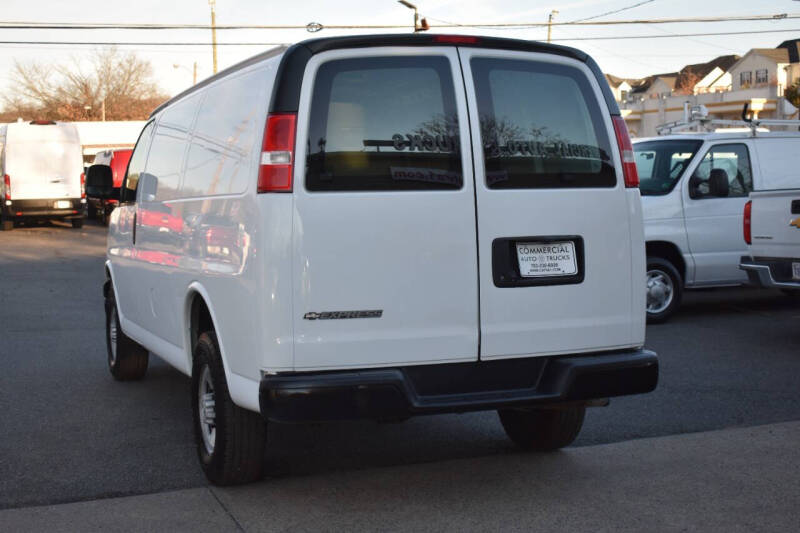 2018 Chevrolet Express 2500