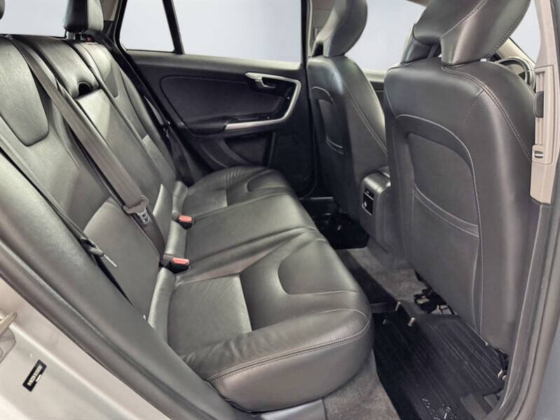 2016 Volvo V60 T5 Premier