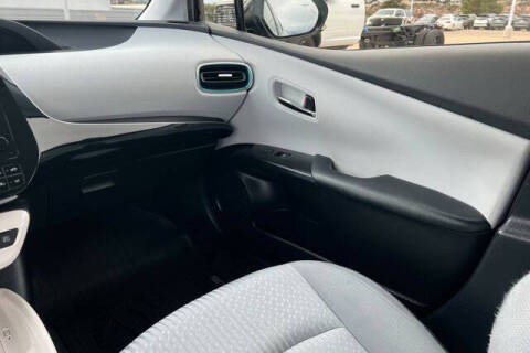 2017 Toyota Prius Three