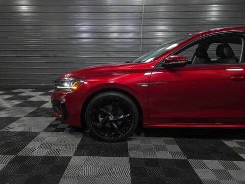 2020 Volkswagen Passat R-Line