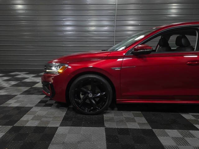 2020 Volkswagen Passat R-Line