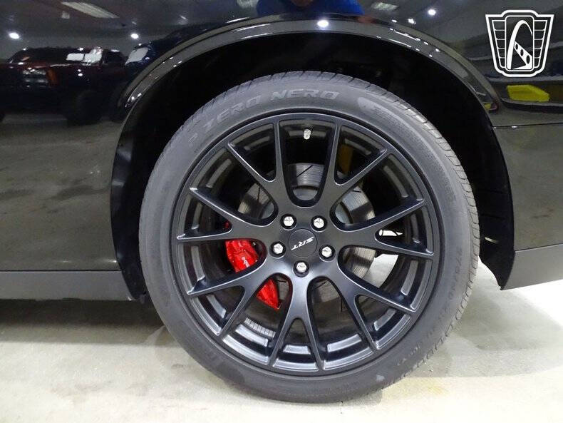 2015 Dodge Challenger SRT Hellcat