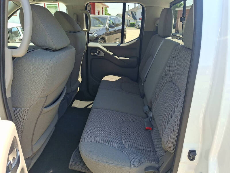 2021 Nissan Frontier