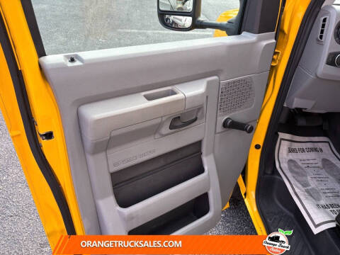 2021 Ford E-Series E-350 SD