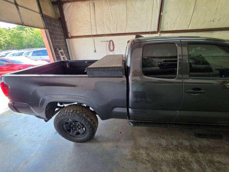 2021 Toyota Tacoma SR