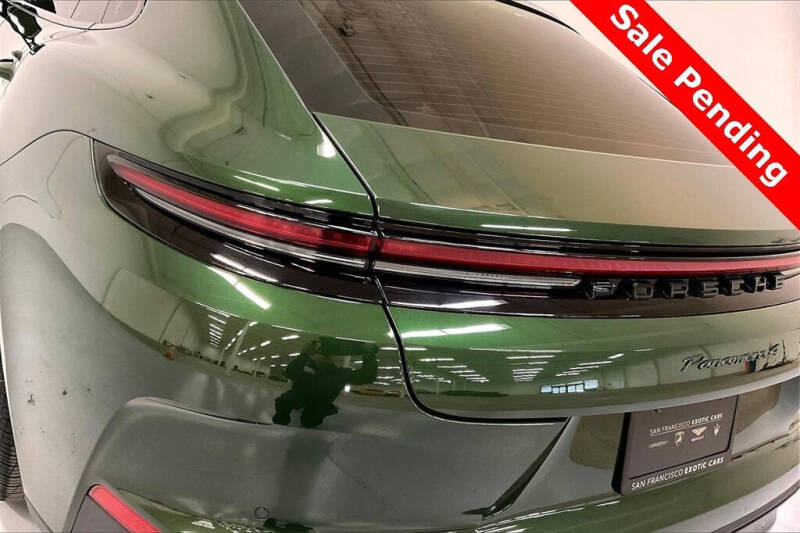 2024 Porsche Panamera 4