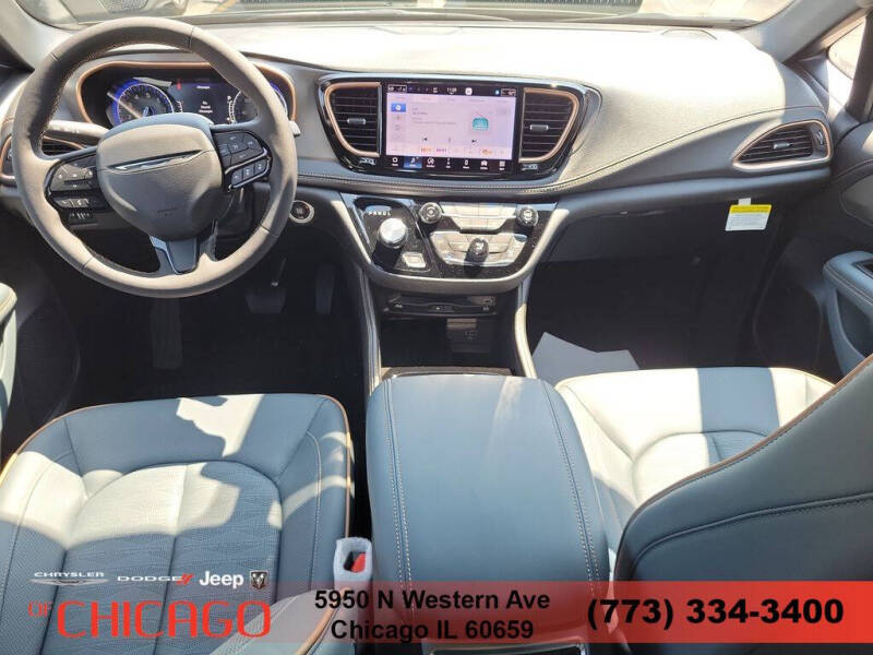 2027 Chrysler Pacifica Pinnacle