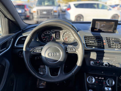 2015 Audi Q3 2.0T quattro Premium Plus