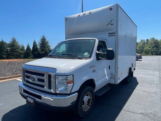 2016 Ford E-Series
