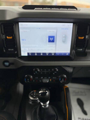 2022 Ford Bronco Badlands Advanced