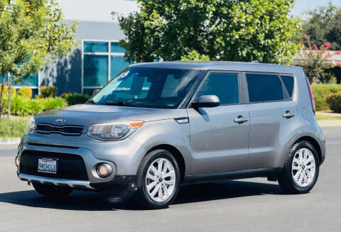 2018 Kia Soul +