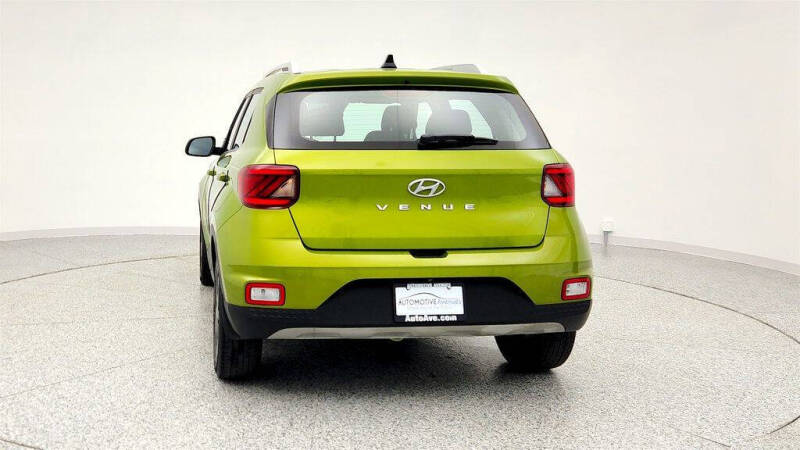 2021 Hyundai Venue SEL