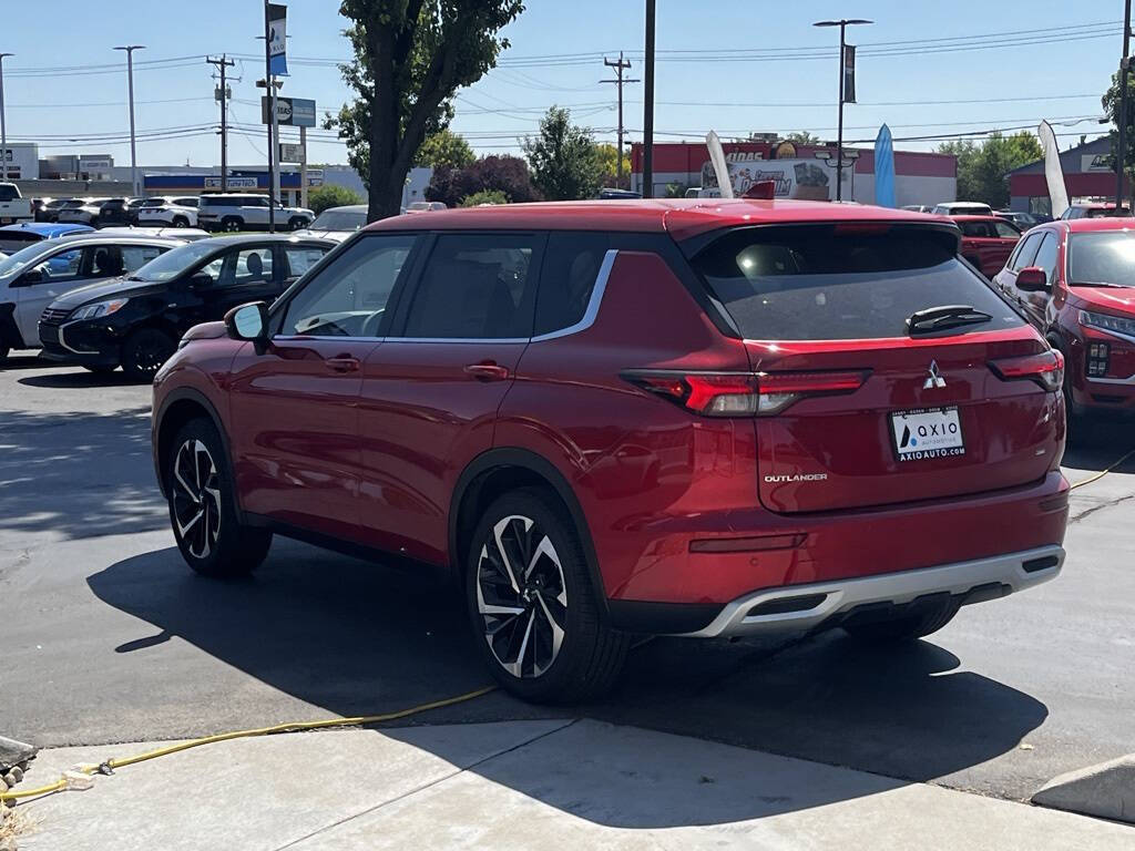 2024 Mitsubishi Outlander for sale at Axio Auto Boise in Boise, ID