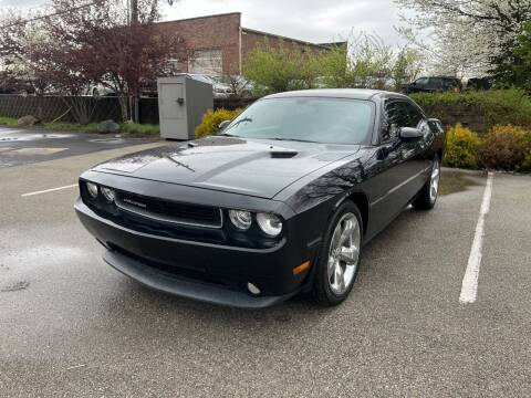 2014 Dodge Challenger for sale at Easy Guy Auto Sales in Indianapolis IN