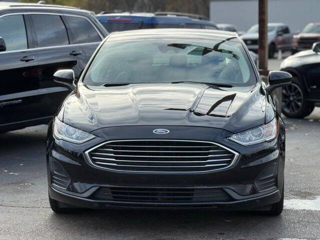 2020 Ford Fusion SE