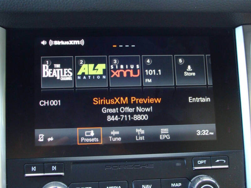 2017 Porsche Macan S