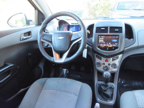 2012 Chevrolet Sonic LS