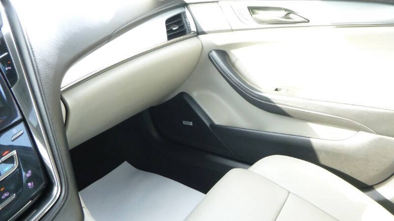 2017 Cadillac CTS 2.0T Luxury