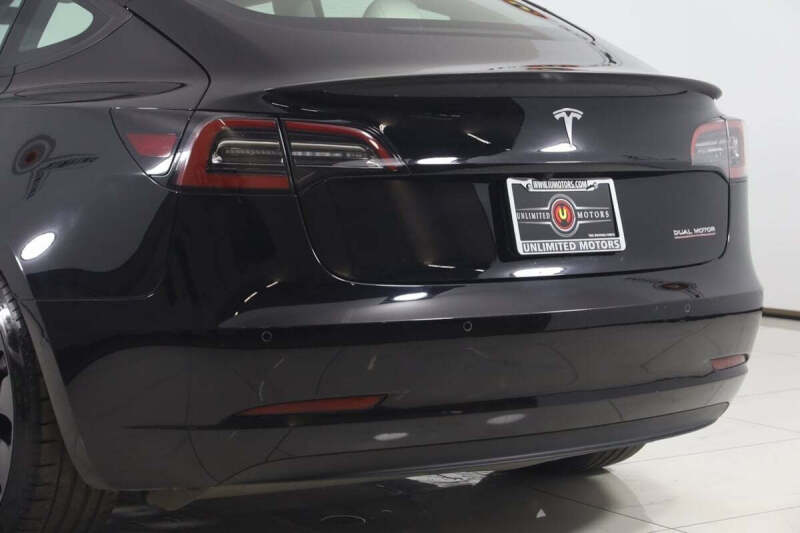 2022 Tesla Model 3 Performance