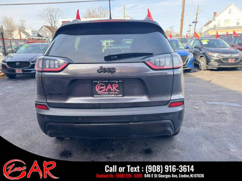 2023 Jeep Cherokee Altitude Lux