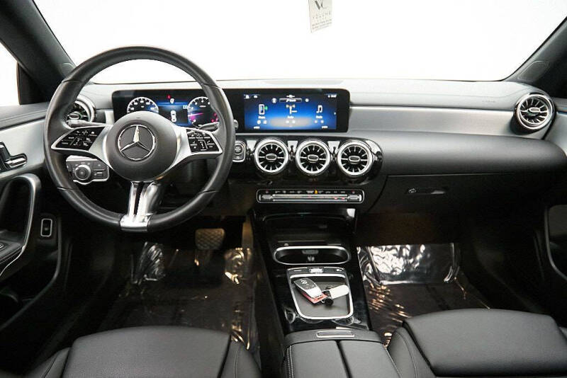 2025 Mercedes-Benz CLA CLA 250 4MATIC