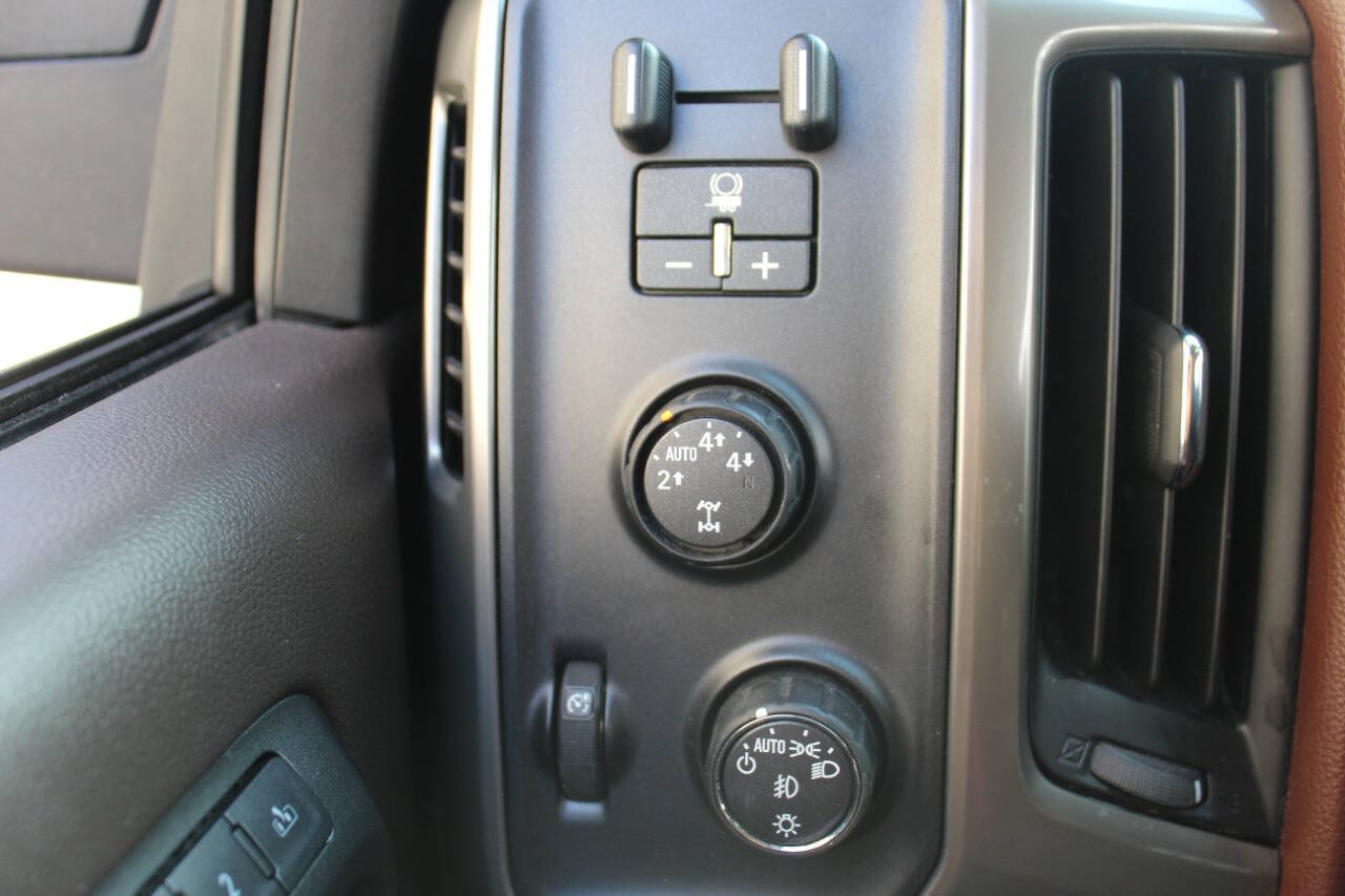 ChevroletSilverado 150028