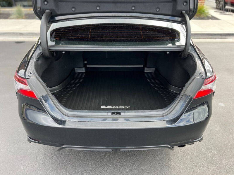 2021 Toyota Camry SE Nightshade