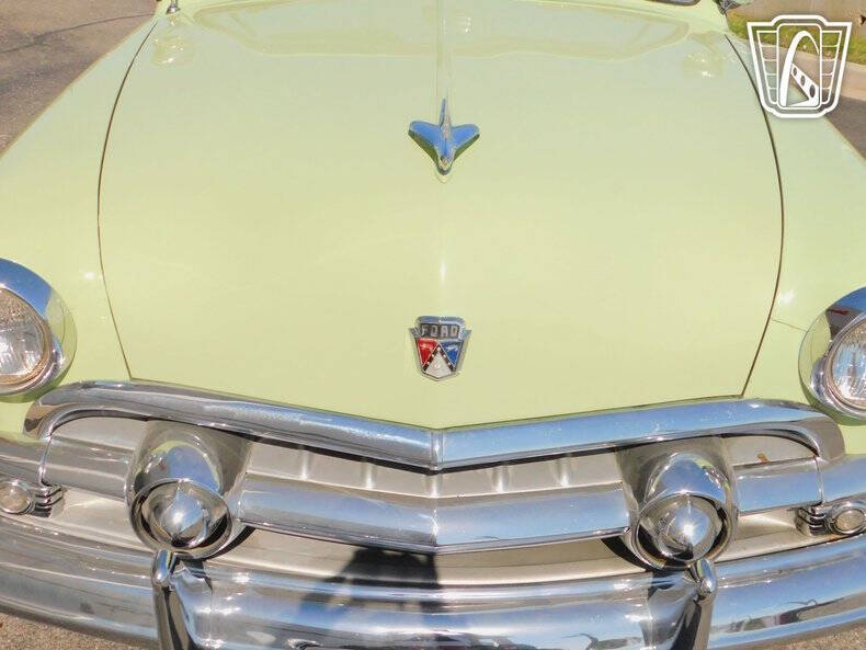 1951 Ford Custom
