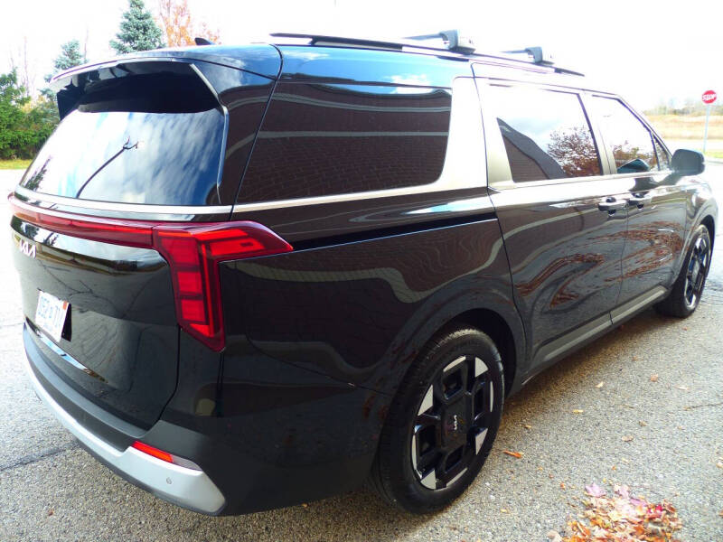 2025 Kia Carnival EX