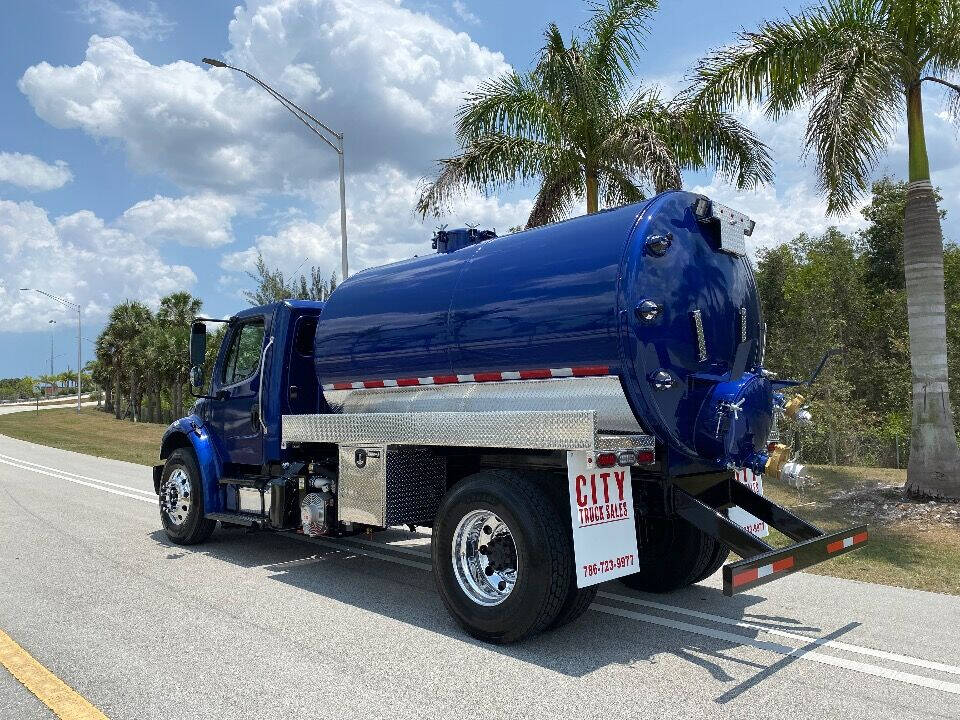 2015 Freightliner M2 106 for sale at City Truck Sales in Miami , FL